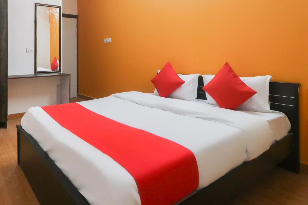 Oyo 66350 Hotel Space Setter Chandaka Room photo